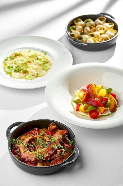 Zestaw dań z kursu kulinarnego